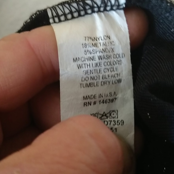 Olive Tree Sequin dress - Picture 7 of 8